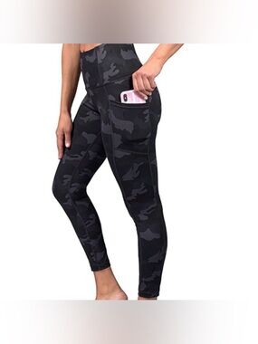Yogalicious Black & Charcoal LUX Camo Pocket Leggings EUC Athleisure Small